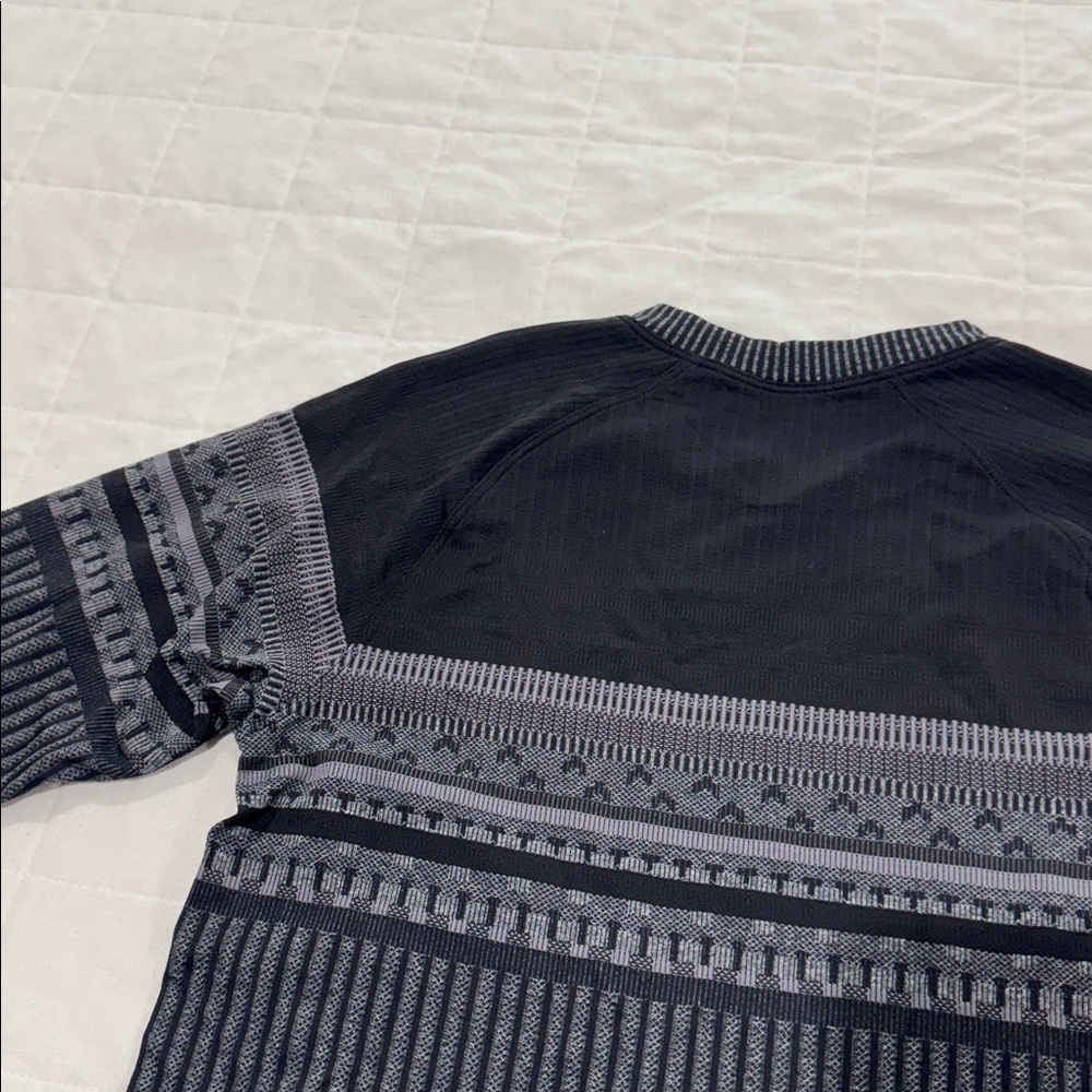 Lululemon Rest Less Pullover - Picture 13 of 13